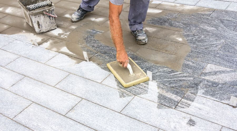 Professional gutter cleaning in Poolesville, MD
